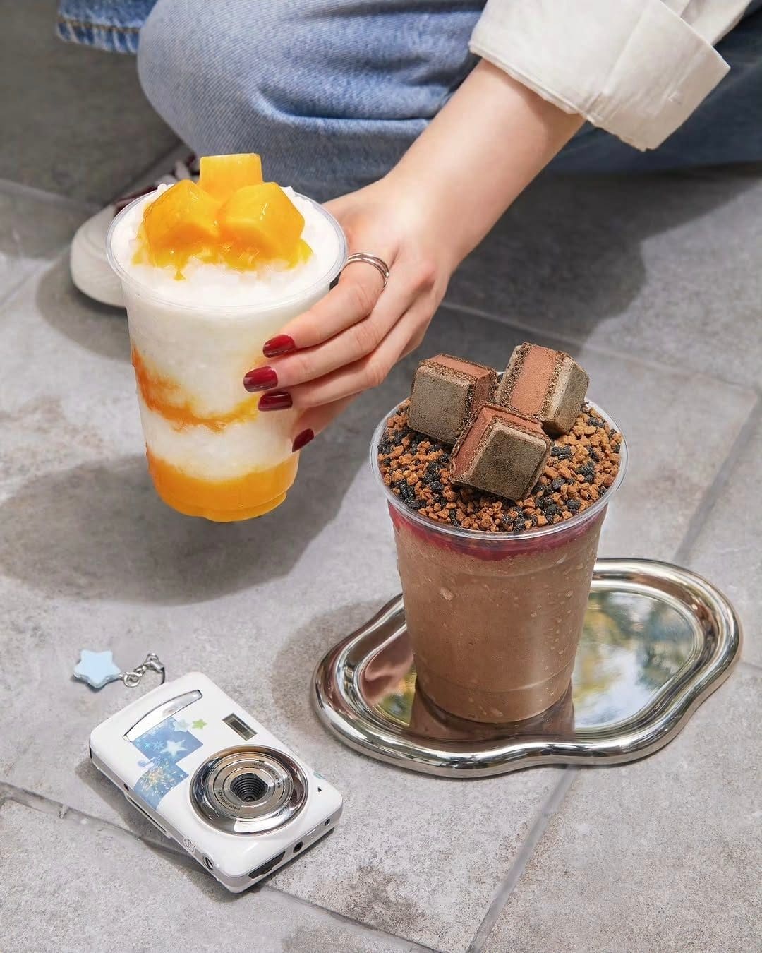투썸플레이스 애플망고눈꽃컵·딸기초코모나카눈꽃컵 컵빙수 신상 출시🍧🥭🍓