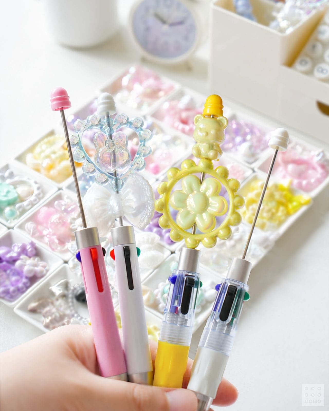 ✨ 다이소 신상! 나만의 볼펜 꾸미기 💎🎀 이미지 2