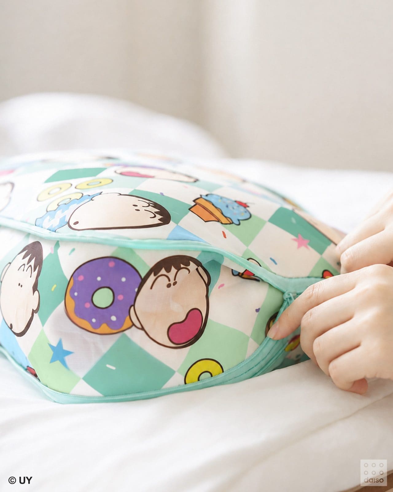 다이소 짱구 신상! 여행 짐 부피 확 줄여주는 압축 파우치 🧳💛 이미지 5